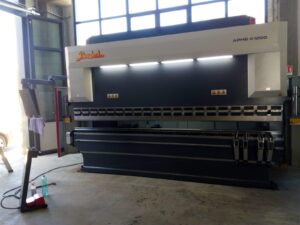 Macchinario in dotazione a C&S Carpenterie